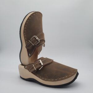 ghörige Hölzar Gr. 43