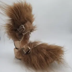 ghörige Hölzlar Fell - Gr. 43